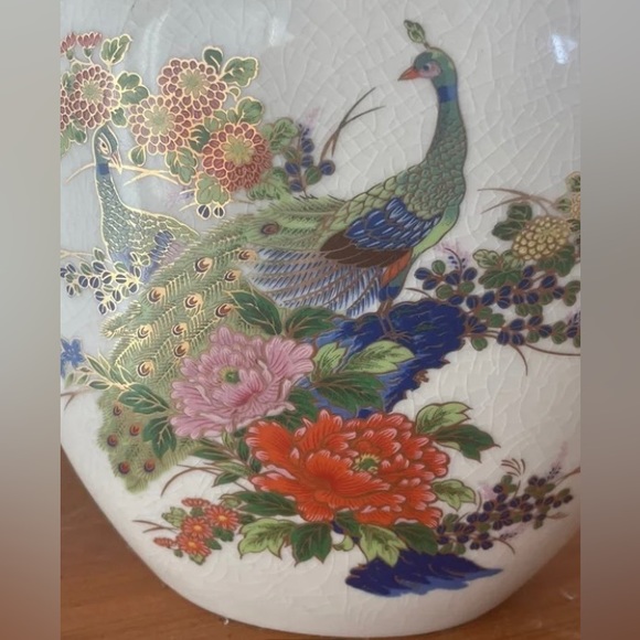 Antique Satsuma Japanese Vase w peacock & gold mint condition collector quality! - Picture 1 of 7